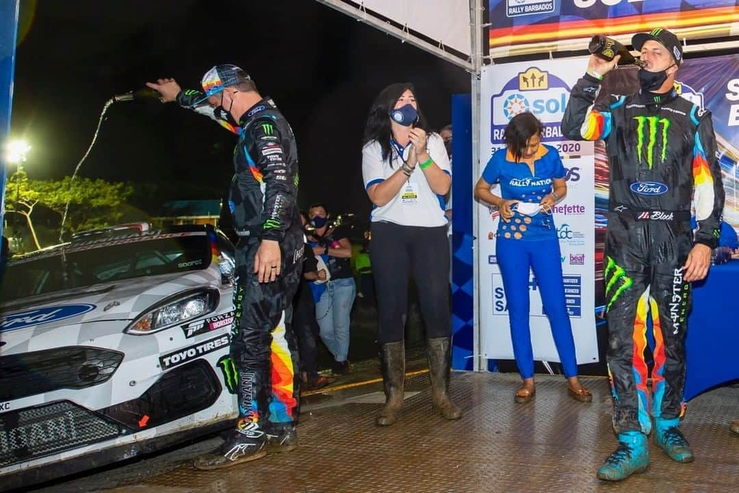 ケン・ブロックさんのインスタグラム写真 - (ケン・ブロックInstagram)「Some of my favorite shots from the final day of Sol Rally Barbados. Sunday’s stages had rad jumps, muddy and rainy conditions, and ended with champagne spray! Very stoked to end our race season with a win here in Barbados. Thanks Collin McMaster (@McKleinPhotography) for all of the great photos this weekend. #FordFiesta #RallyBarbados」11月4日 2時00分 - kblock43