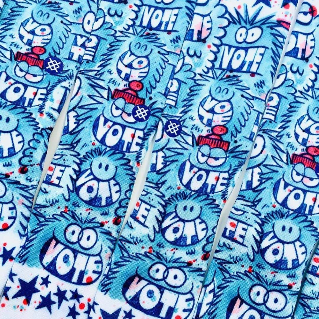 のインスタグラム：「Your VOTE matters ✅ Get out there today and head to the polls 🗳!!!!! @klyonsnatborn  #punksandpoets」