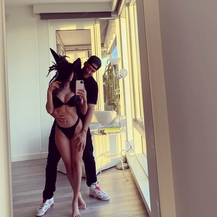 ヤネット・ガルシアのインスタグラム：「🧙‍♀️🔮 @lewishowes」