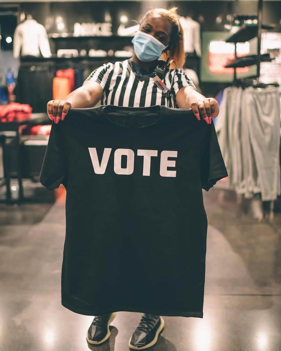 Foot Lockerさんのインスタグラム写真 (Foot LockerInstagram)「Today is the day! 🗳 It