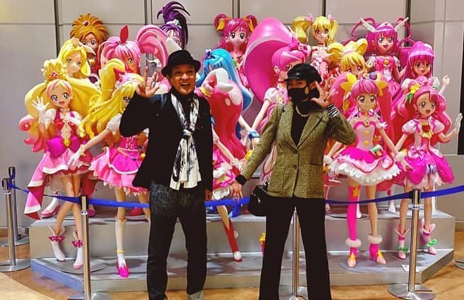 香衣さんのインスタグラム写真 - (香衣Instagram)「ヒーローの疲労披露  色んなものをみて 色々感じます。 そりゃそうよね。  私も感じさせる側に なれれば。  常に面白いことを 独自のやり方で挑んでる人が好き。  #ヒーロー#特撮 #entertainment #art#エンターテイメント #京都#仮面ライダー #ウルトラマン#ゴジラ #レンジャー#レッド#プリキュア #特撮ヒーロー#特撮映画 #映画村#東映#東映特撮 #ヒーローランド#歴史 #映画#東映太秦映画村  #movie#hero」11月4日 2時45分 - kaicai