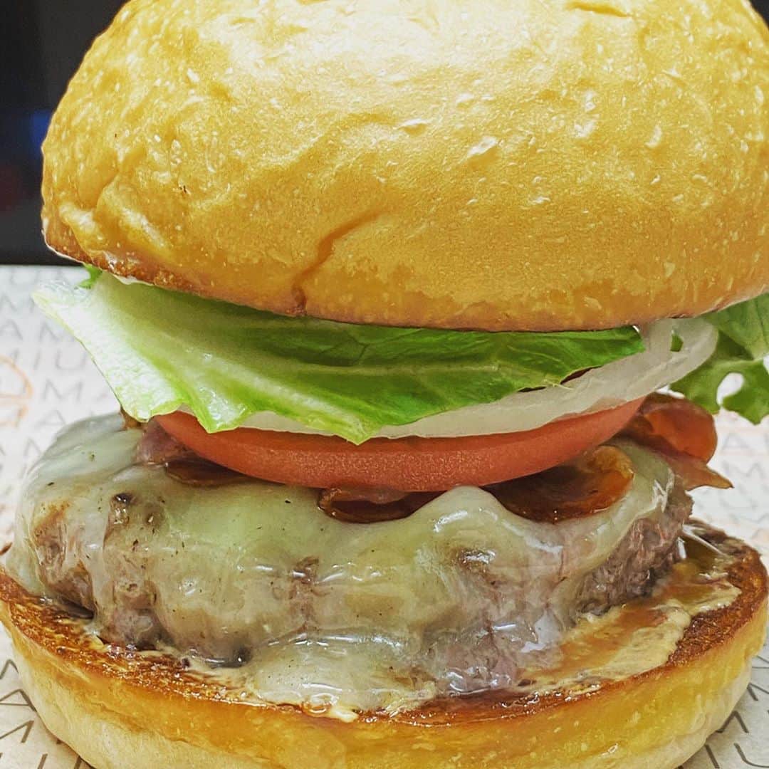 umamiburgerjpnのグルメインスタ
