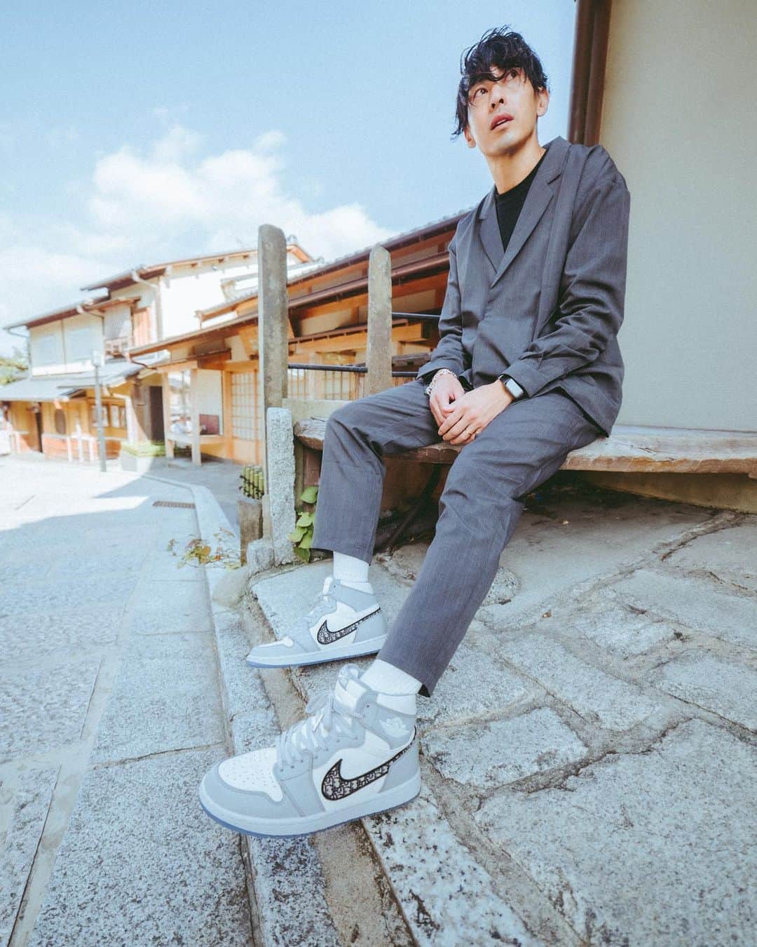 秋本真吾のインスタグラム：「#diorjordan  #jordandior  #diorjordan1」