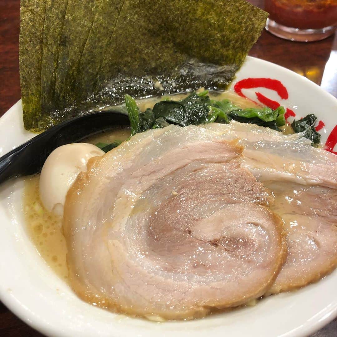岡山祐児さんのインスタグラム写真 - (岡山祐児Instagram)「#美味しかった #家系ラーメン」11月4日 12時45分 - yuji.okayama