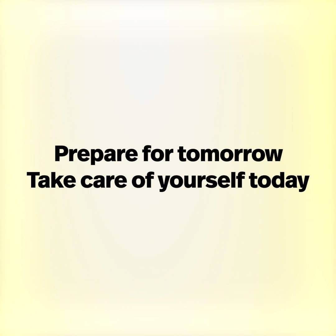 のインスタグラム：「Thank you, thank you, thank you to all the voters who turned out in 2020 – whether you're a lifelong voter or it was your first time. It's going to take a while to count every ballot, so take care of yourself tonight 💛」