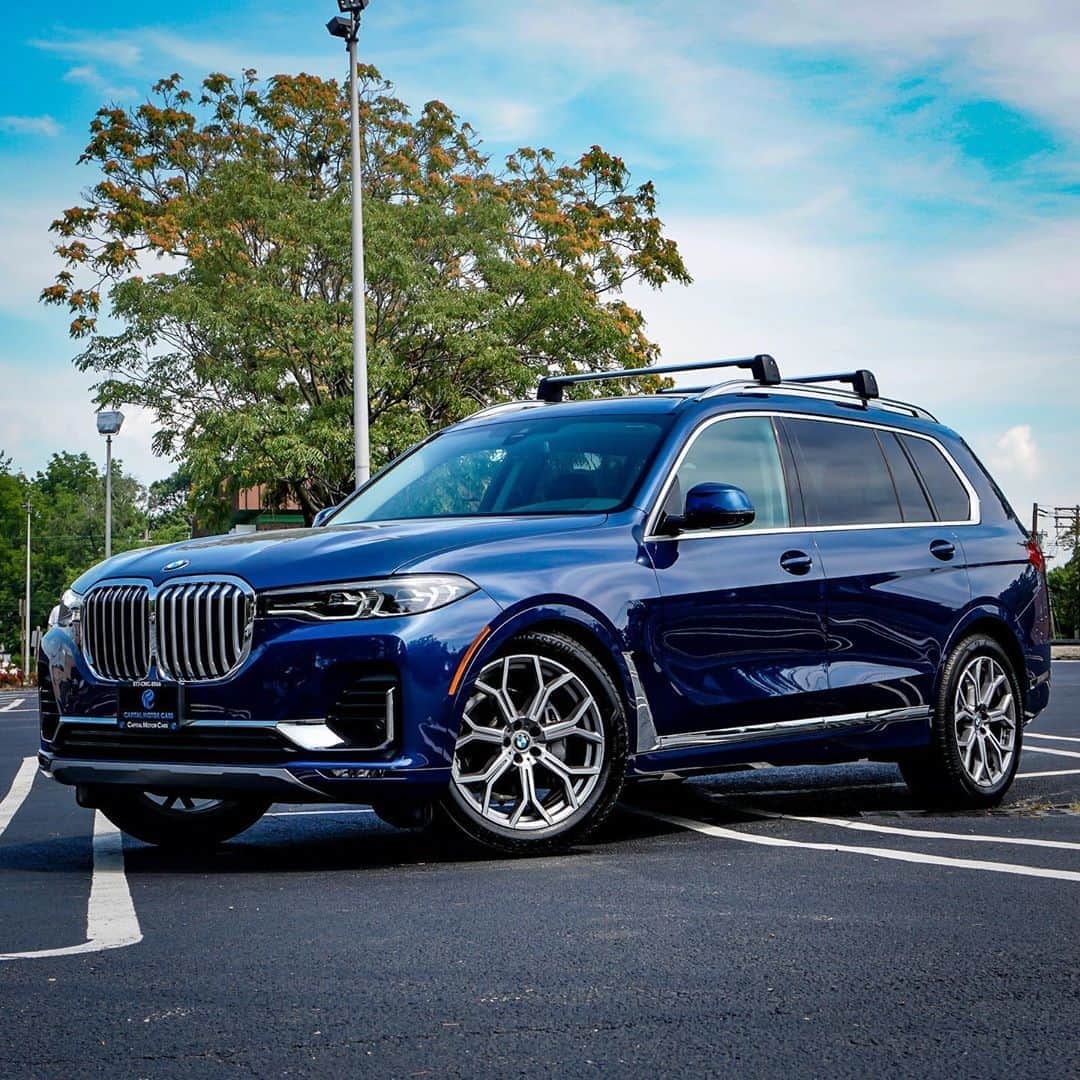 CarsWithoutLimitsさんのインスタグラム写真 - (CarsWithoutLimitsInstagram)「The added roof rails on this 2020 BMW X7 40xi in Phytonic Blue Metallic make this bad boy even more 🔥🔥🔥 @capitalmotorcars is New Jersey’s leading auto leasing service, providing the best lease deals on all BMW models, complete with free dealership to driveway delivery nationwide. Mention CWL to receive a free set of all weather mats with any lease! #CapitalMotorCars」11月4日 4時51分 - carswithoutlimits