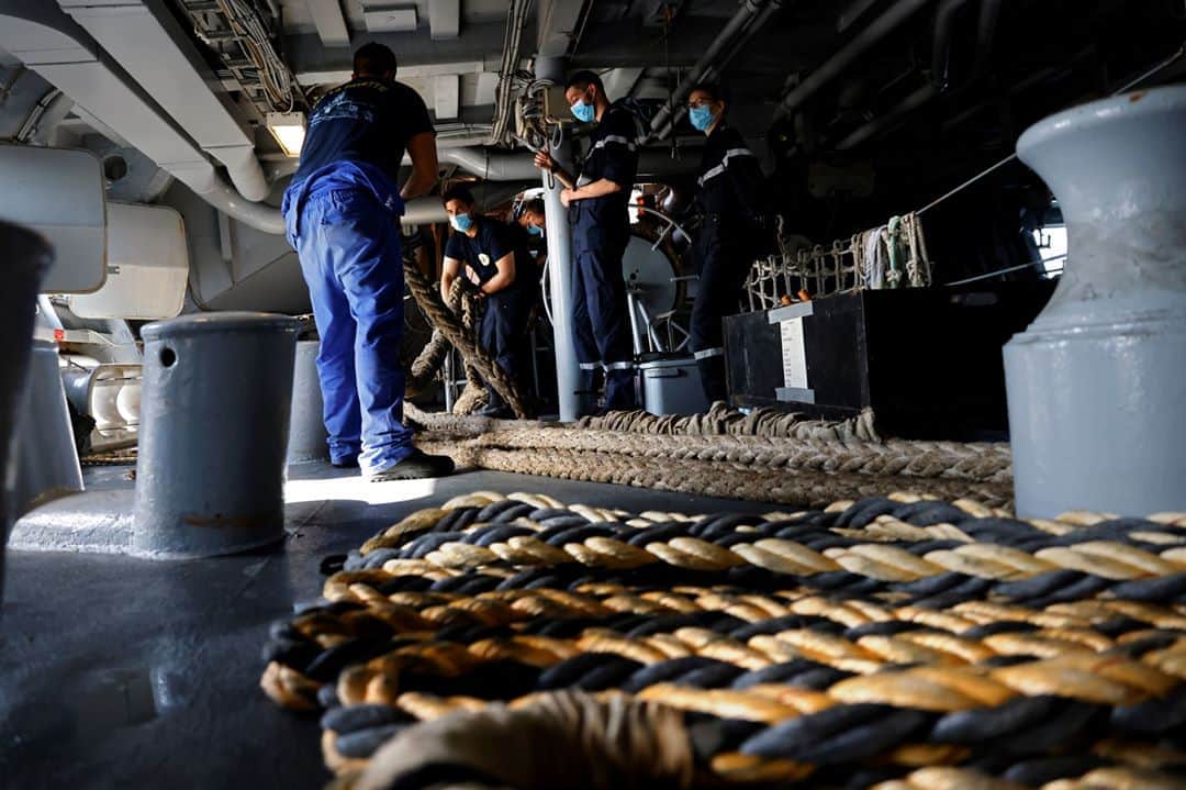 AFP通信さんのインスタグラム写真 - (AFP通信Instagram)「AFP Photo 📷 @thomascoex - The stealth frigate La Fayette and its 170 crew members keep their eyes open and ears strained day and night in this highly strategic maritime space, where the discovery of fabulous gas fields has raised tensions a notch in recent months between Athens and Ankara, at odds over their respective maritime borders.」11月4日 6時24分 - afpphoto