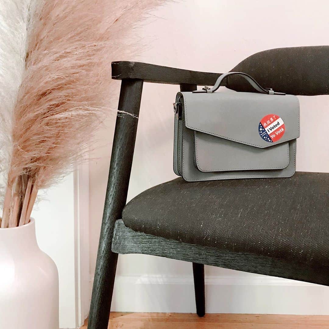 ボトキエのインスタグラム：「11/3 checklist: #vote ✔️」
