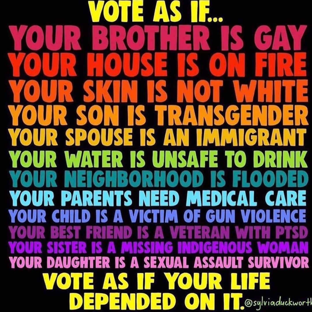 ジェリー・ライアンのインスタグラム：「Just VOTE.」