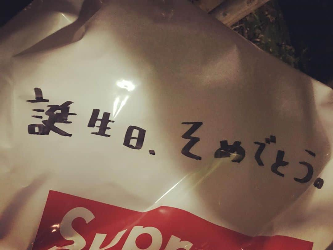 佐藤隆太さんのインスタグラム写真 - (佐藤隆太Instagram)「初投稿の夜はこんな会でもありました。 そして、昨日もまた、こんな日でしたね。 #誕生日 #Thisisそめでとう」11月4日 8時14分 - ryutasato