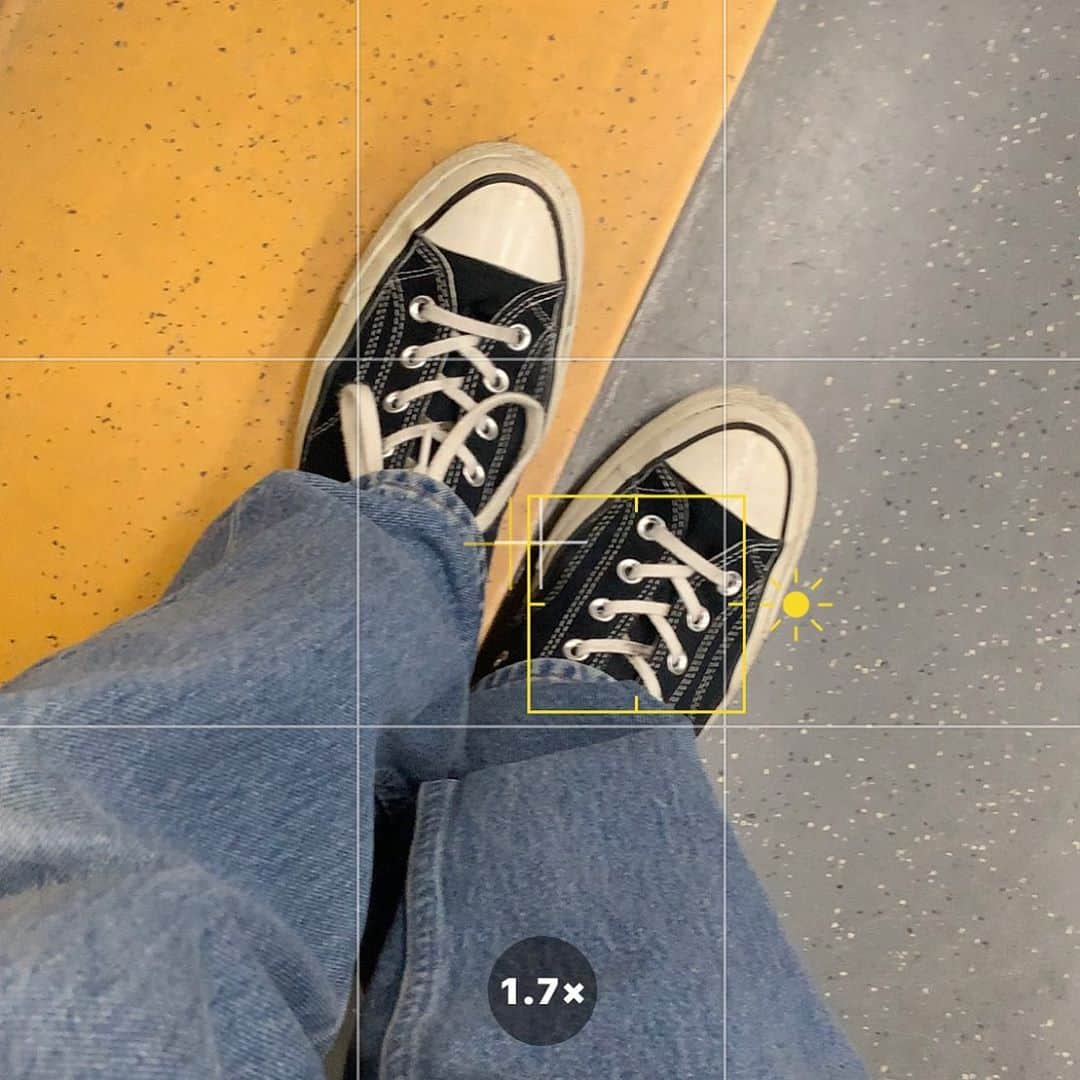 悠斗さんのインスタグラム写真 - (悠斗Instagram)「.  #converse #conversechucktaylor #converse70s #コンバース #ct70 #ct70s  #sneakers #sneaker #kicks #スニーカー #古着 #古着男子 #멋있어 #코디 #스타일링 #패션스타그램 #데일리 #데일리룩 #옷스타그램 #옷스타그램 #스타일 #데일리룩 #멋스타그램 #패피 #셀카 #풍경 #맞팔 #팔로우 #ootd」11月4日 10時06分 - _tsu_0312