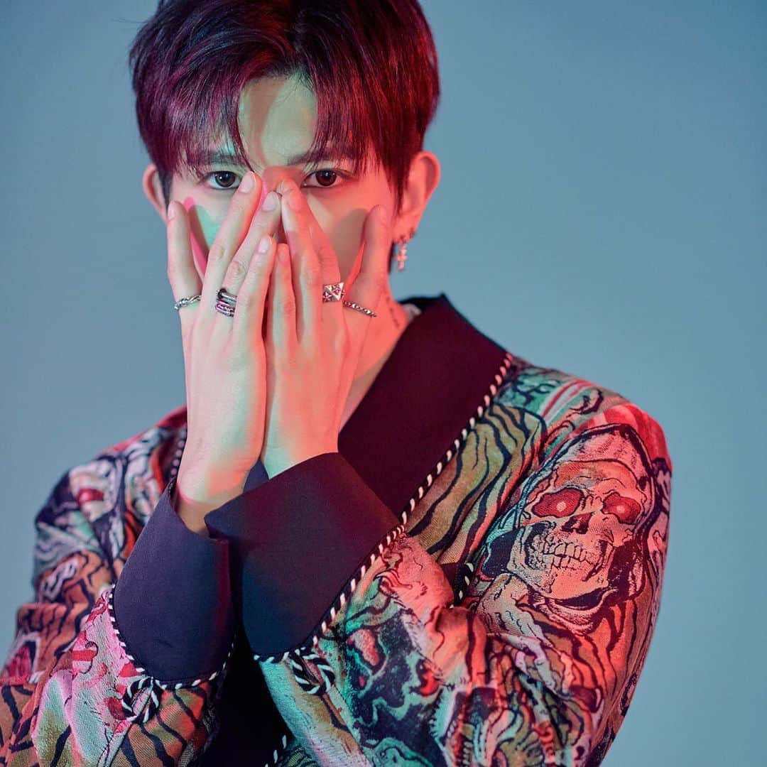 キソプさんのインスタグラム写真 - (キソプInstagram)「점심시간😋 오늘은 뭐 먹을까~~~?🤔 #KISEOP」11月4日 11時32分 - ki_seop91
