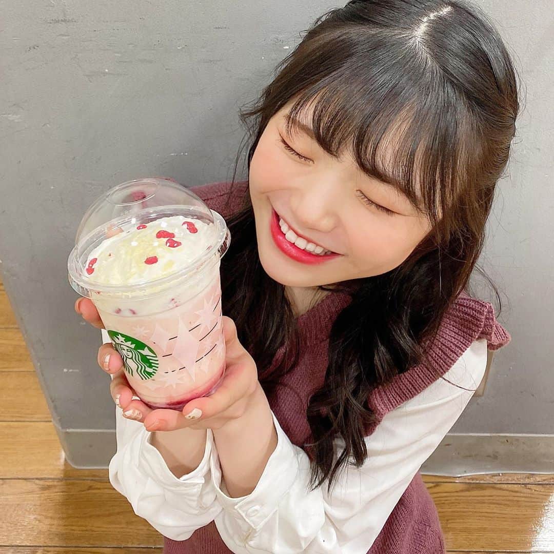 出口結菜のグルメインスタ