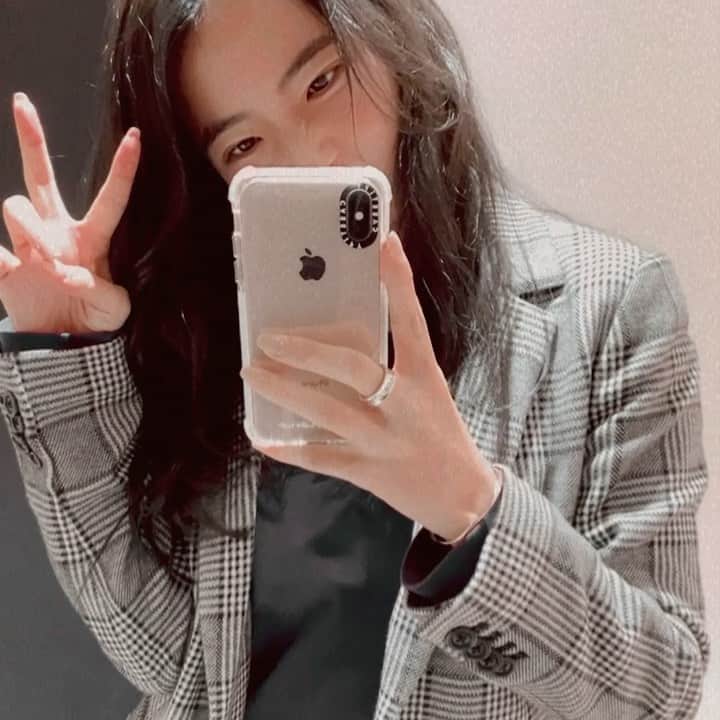 𝐊𝐚𝐤𝐢𝐠𝐢𝐅𝐮𝐤𝐚のインスタグラム：「初めての色にしてもらった🖤🌵」