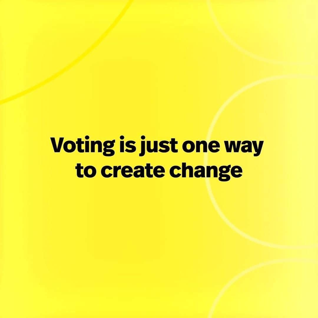 のインスタグラム：「It's so incredibly important to vote – AND to stay engaged with the issues that affect all of us. Keep fighting, stay involved, use your voice 💛」
