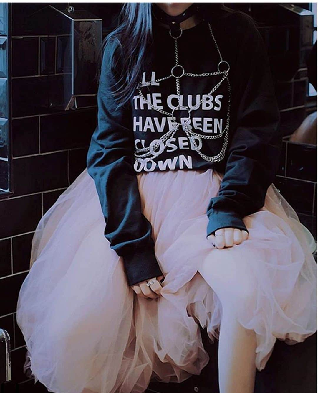 アンダーグラウンドさんのインスタグラム写真 - (アンダーグラウンドInstagram)「Not what we had in mind with the ALL THE CLUBS Jumper and T shirt. Lets look forward to better days ahead ⁠ ⁠ Available from our online store⁠ ⁠ ⁠ ⁠ #UndergroundEngland #UndergroundShoes #UndergroundShoe #Underground」11月4日 22時01分 - resul80k2