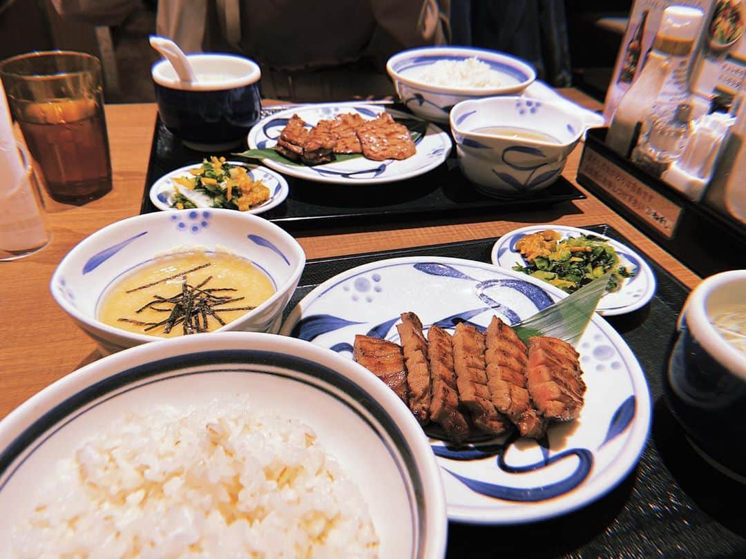 泉あいりさんのインスタグラム写真 - (泉あいりInstagram)「食欲の秋です」11月4日 22時01分 - __ochiairi__