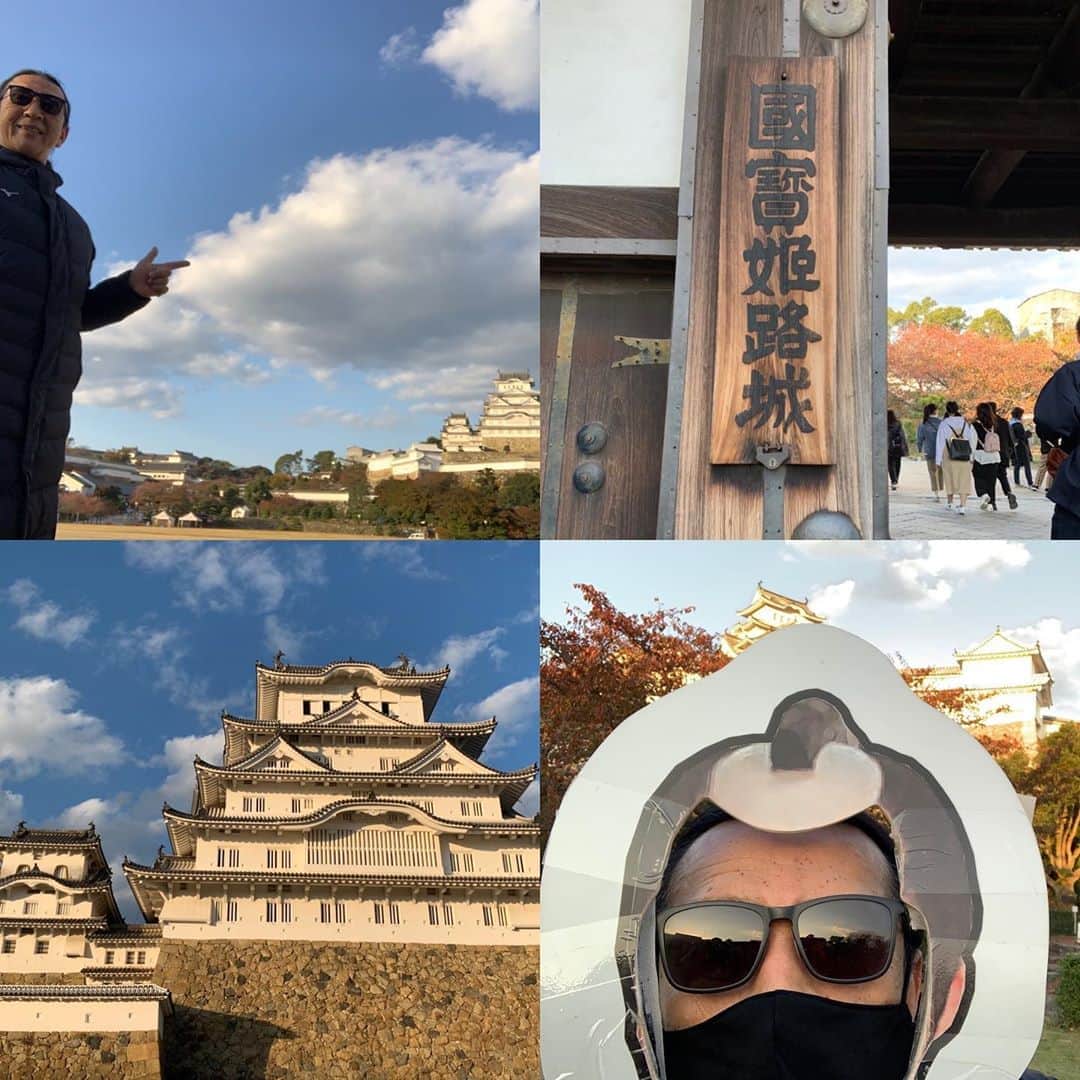 Ken Harakumaのインスタグラム：「姫路城登城！ いざ本丸へ 立派なお城でした！ @international_yoga_center  @my_himeji @sitayogarumika  #姫路城  #ヨガ  #兵庫県」