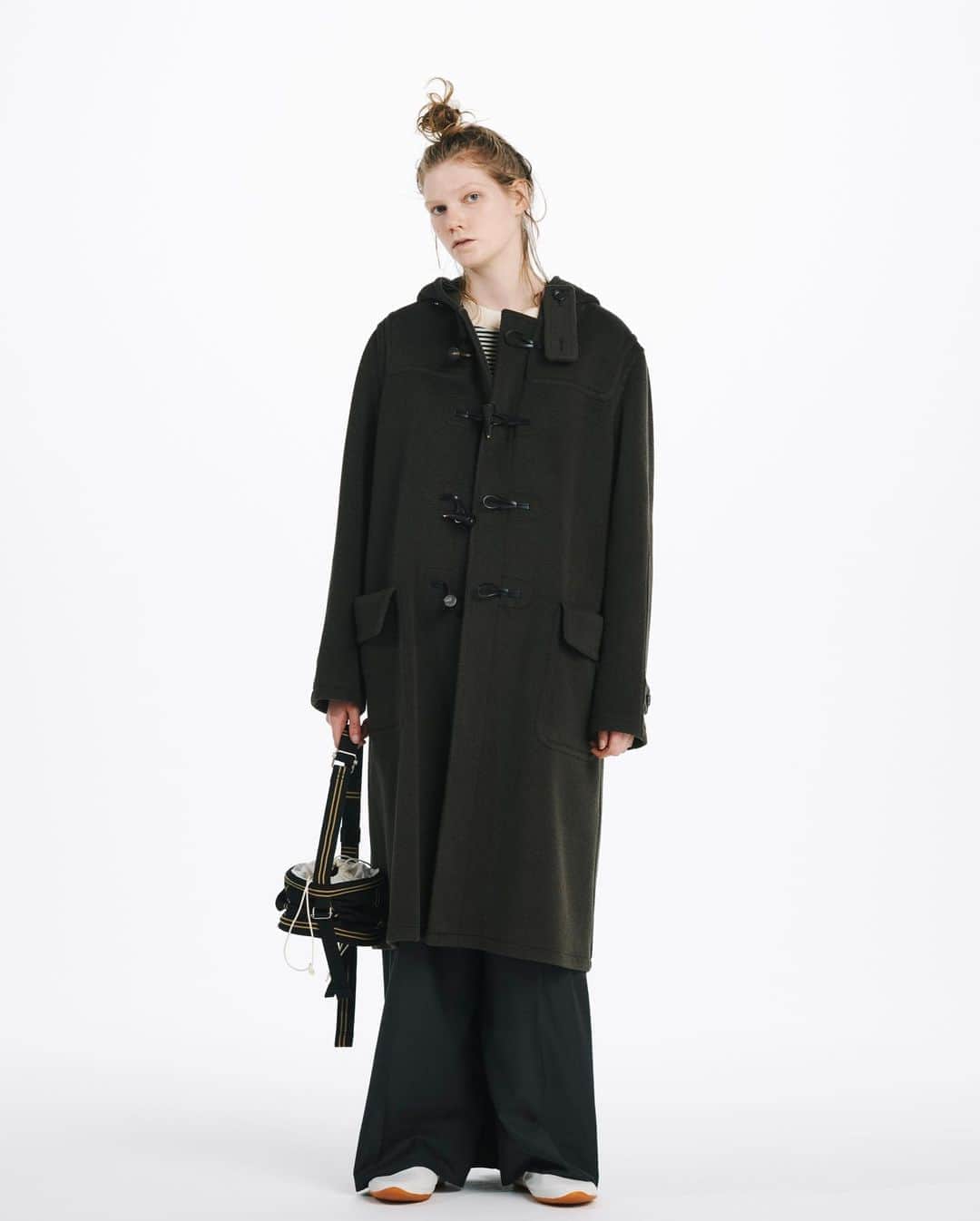 ビューティフルピープルさんのインスタグラム写真 - (ビューティフルピープルInstagram)「Winter 2020 Collection⁠⠀ Side-C / Vol.4⁠⠀ ⁠⠀ coat : pile melton duffel coat⁠⠀ ⁠tops : ⁠spain pima border pullover⁠⠀ pants : wool silk pinhead belted wide pants⁠⠀ ⁠bag : sunbrella spring bucket bag⁠⠀ ⁠⠀ coat : pile melton duffel coat⁠⠀ dress : fleck yarn knitting dress⁠⠀ bag : recycled felt constructive bag S⁠⠀ ⁠⠀ ⁠⠀ ⁠⠀ #AW20⁠⠀ #PFW⁠⠀ #SideC⁠⠀ #duffelcoat⁠⠀ #borderpullover⁠⠀ #pullover⁠⠀ #widepants⁠⠀ #smallbag⁠⠀ #handbag⁠⠀ #bucketbag⁠⠀ #knittingdress⁠⠀ #knit⁠⠀ #recycledfelt⁠⠀ #feltbag⁠⠀ #beautifulpeople⁠」11月4日 22時11分 - beautifulpeople_officialsite
