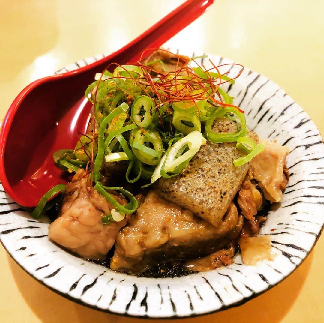 谷もものグルメインスタ