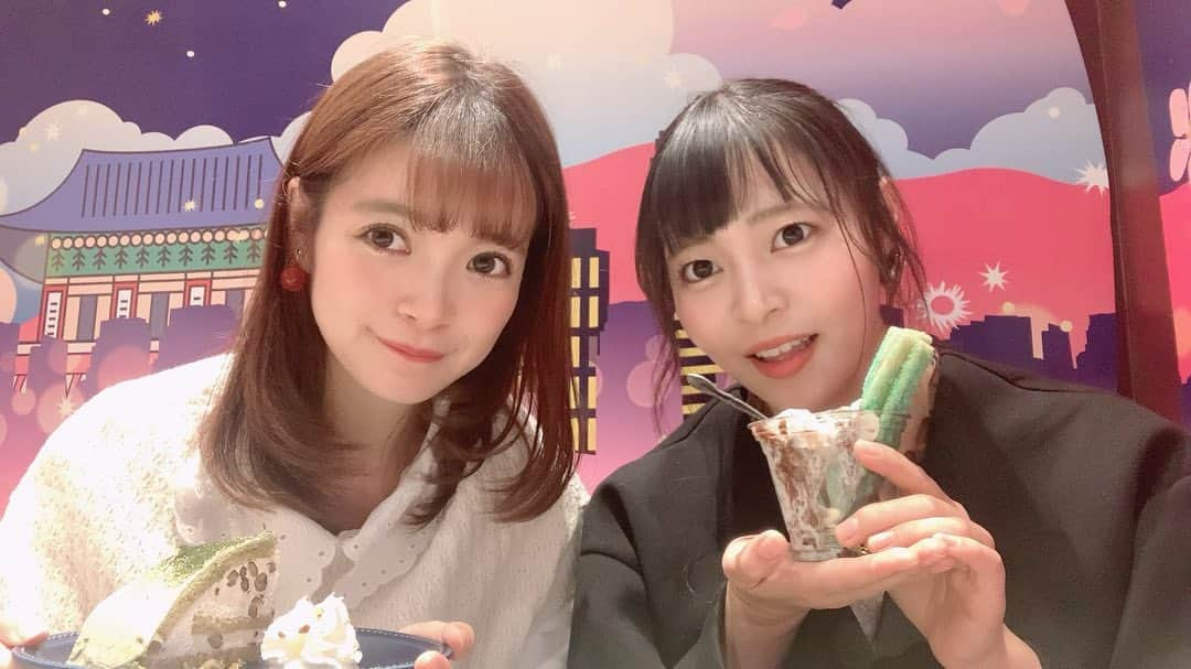 明石ゆいなさんのインスタグラム写真 - (明石ゆいなInstagram)「しらちゃんと新大久保めぐりしてきたヨ﻿ ﻿ かわいいケーキ食べた🥰💓﻿ ﻿ ミーハーだから今流行ってるUFOチキンってやつとタピオカミルクティが食べたかったのに、﻿ どこのお店がいいのか分からなくて適当に入った😭💦﻿ ﻿ そしたらどっちもなかった😭💦﻿ ﻿ ﻿ ﻿ #流行りに乗りたいアラサー﻿ #新大久保と原宿行くときは高校生1人連れていかなきゃだめだ﻿ #なんもわからん﻿ ﻿ ﻿」11月4日 22時32分 - cosmo_meropon