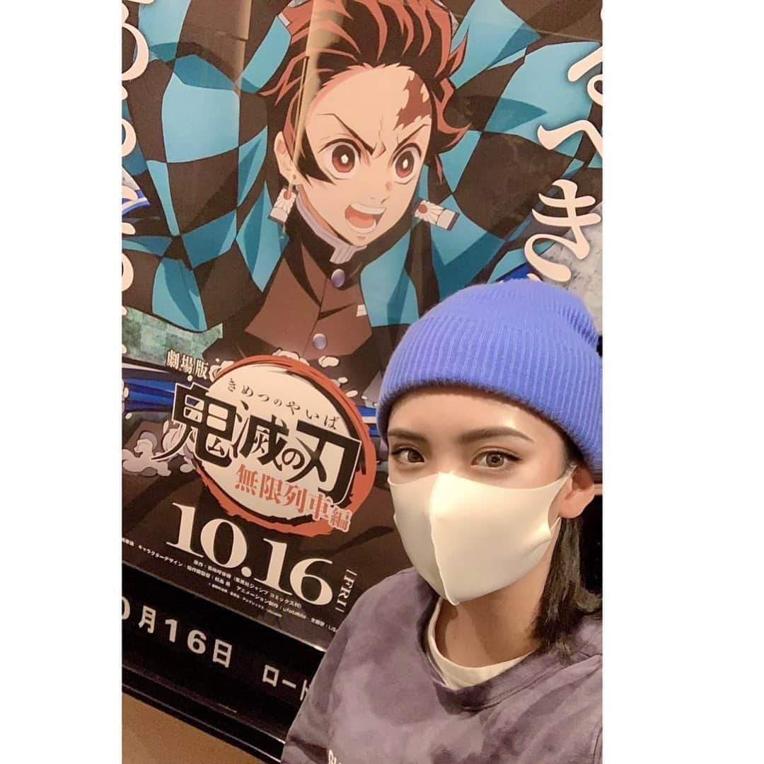 愛川アヤノさんのインスタグラム写真 - (愛川アヤノInstagram)「: : : 鬼滅の刃見てきました👹⚔ : 『家族愛』を感じました。 煉獄さんの熱い気持ち真っ直ぐなところがほんとかっこよかった！ : 続きが気になる… : : :」11月4日 22時53分 - loveriver_official