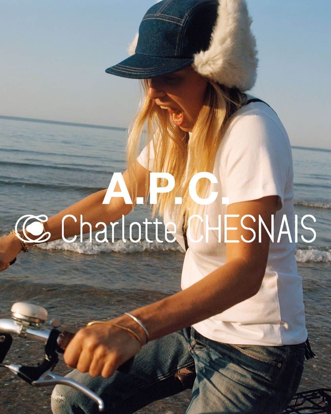 アーペーセーのインスタグラム：「A.P.C. x Charlotte Chesnais interaction #8 ⠀ ⠀ Launching November 10th.⠀ ⠀ Photography: Tom Johnson⠀ Styling : Malina Joseph Gilchrist ⠀ ⠀ @apc_paris⠀ @charlottechesnaisjewelry ⠀ ⠀ #APC #APCxCharlotteChesnais #interaction8」