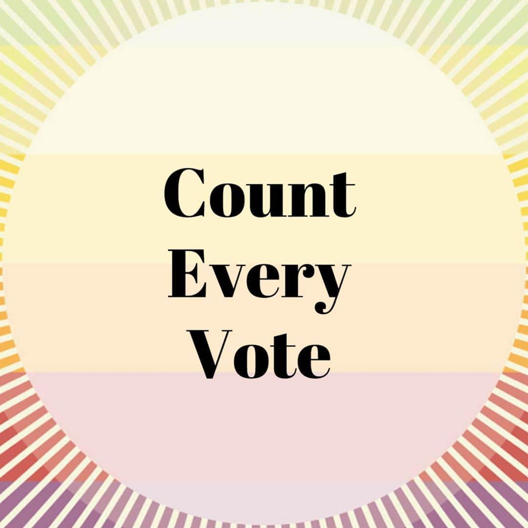 uglyfruitandvegのインスタグラム：「Count.☑️ Every.🇺🇸 Vote.🗳 #vote #vote2020」