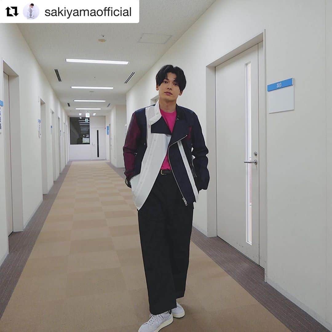 アツシナカシマのインスタグラム：「#atsushinakashima #アツシナカシマ #崎山つばさ @sakiyamaofficial」