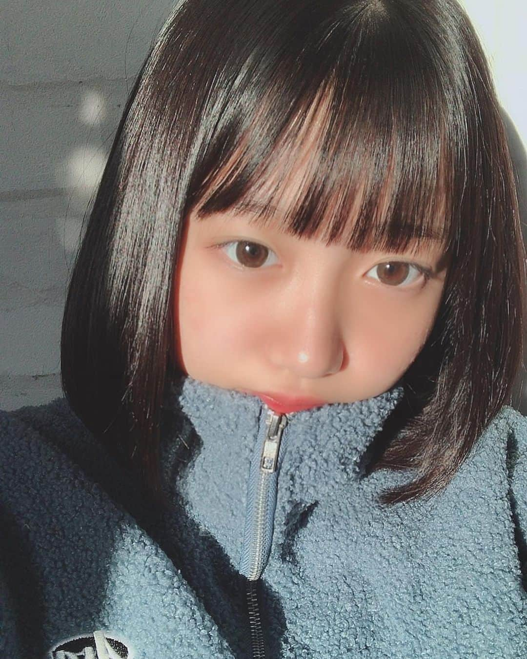 髙橋莉穂のインスタグラム：「最後まで見てね🥰 #プラチナムプロダクション #プラチナムプロダクション所属 #高橋莉穂 #髙橋莉穂 #jc2 #光盛れ #コダック好きと繋がりたい #いいね返し #いいねした人で気になった人フォロー #いいね返しは絶対」