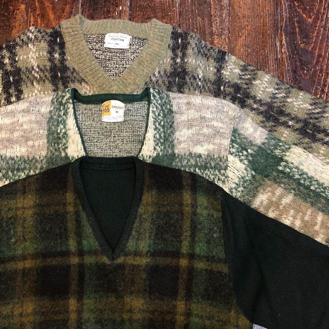NUTTY Vintage&Collectibleのインスタグラム：「🍃RECOMMEND VINTAGE🍃  ☑︎vtg check mohair knit sweater ☑︎vtg argyle knit cardigan  メンズアイテム、続々と秋冬物に入れ替えております＊ 大人気のモヘアニットはチェック柄がおすすめ！ ユニセックスでご着用いただける、絶妙なサイズを取り揃えております＊  💌DMよりお問い合わせ/通販承っております💌  ------------------------------------ 🛍NUTTY通販について🛍 ------------------------------------- ＜ONLINE STORE＞ VINTAGE▶︎http://nutty.theshop.jp/ USED SELECT▶︎https://nuttyselect.official.ec/ （プロフィールページURLよりjump🕊） ㅤㅤㅤㅤㅤㅤㅤㅤㅤㅤㅤㅤㅤ ＜VIDEO CHAT SHOPPING＞ テレビ電話をお繋ぎして、リアルタイムでご案内いたします。詳細は過去の投稿をご覧ください。」