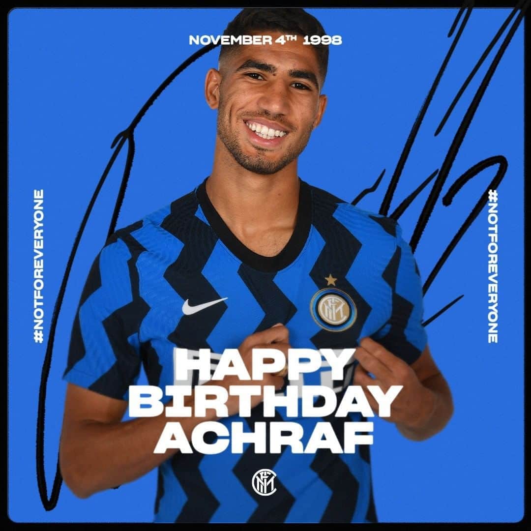 インテルナツィオナーレ・ミラノさんのインスタグラム写真 - (インテルナツィオナーレ・ミラノInstagram)「HAPPY BIRTHDAY @achrafhakimi! 🎂🖤💙 His first birthday as an Inter player: send your Birthday wishes here! #Inter #ForzaInter #Hakimi #HB #Bday #OnThisDay #Football」11月4日 16時00分 - inter