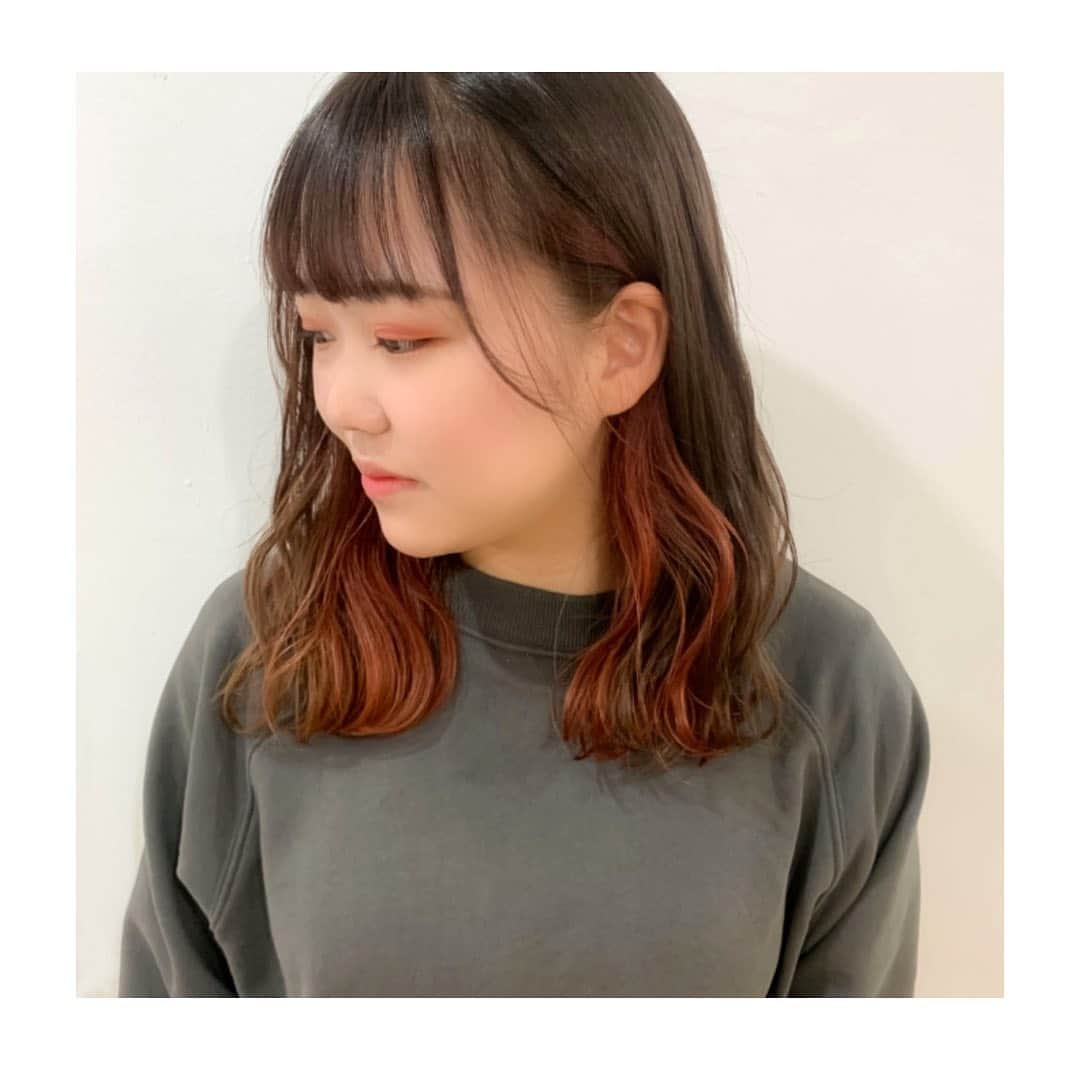 我妻さおりさんのインスタグラム写真 - (我妻さおりInstagram)「#xena #ヘアカラー #インナーカラー #オレンジインナーカラー #インナーオレンジ #秋色」11月4日 16時02分 - __saochan__