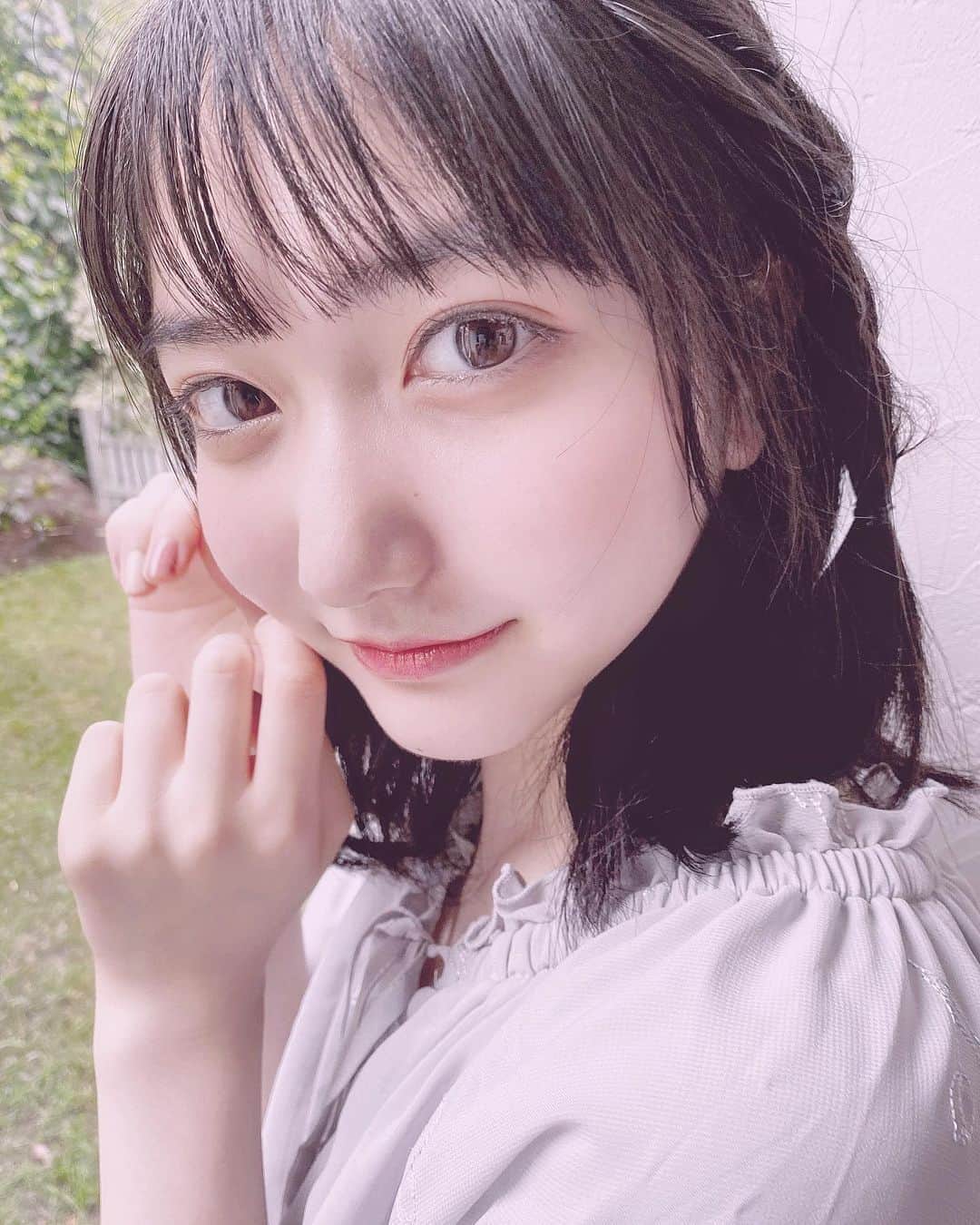 加藤咲希のインスタグラム：「Photo byなな . . . . . . . . #nicola #ニコラ #モデル #ニコモ #ニコラモデル #加藤咲希 #かとぅ #かとっこ🐱🌸 #高校生 #高校生モデル #jk #jkモデル #レプロ #レプロエンタテインメント #黒髪 #他撮り #巻き髪」