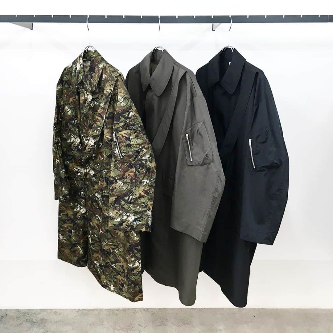 のインスタグラム：「RANDOM IDENTITIES OVER COAT has arrived at ELIMINATOR. . #randomidentities #stefanopilati #art #fashion #eliminator #tokyo #daikanyama #berlin #culture #military #mensselectshop #mensfashion #pittiuomo #workerboots」