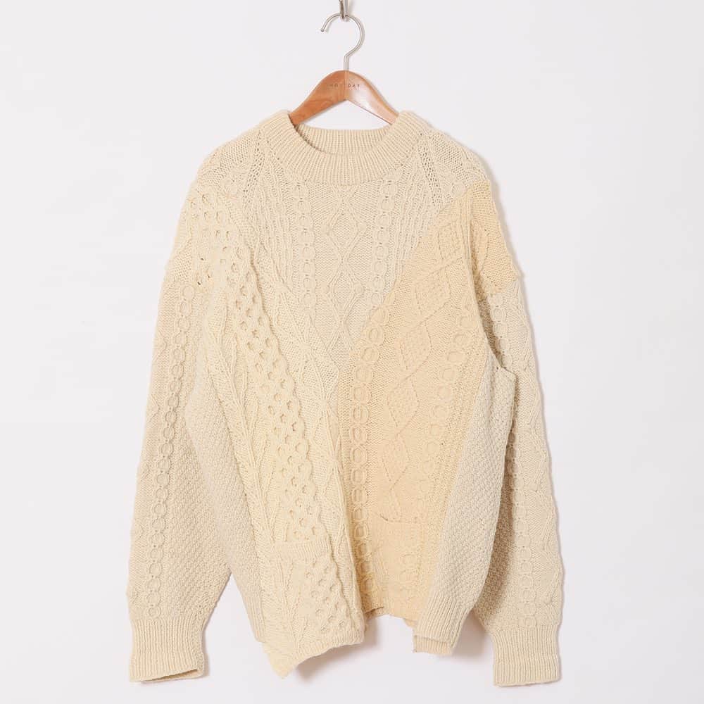 のインスタグラム：「《NEW ARRIVAL》HOLIDAY SELECTED ITEM - 77circa（全5型）- HOLIDAY ONLINE STORE https://holiday-online.jp/  #HOLIDAY_PR #HOLIDAYonlinestore #HOLIDAYselected #OFFICE_HOLIDAY @1977circa」