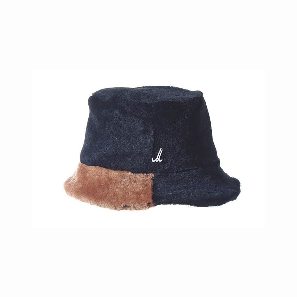 ミュールバウアーさんのインスタグラム写真 - (ミュールバウアーInstagram)「Mühlbauer  AUTUMN WINTER 20/21 ▪️ 1 2 3 fluffy #buckethats ... two colored and as soft as possible. Our #lambsfur hats are all #handsewn and you can choose from a selection of color combinations. #muehlbauer #muhlbauer #winterhats #buckethat #putitinabucket」11月4日 18時11分 - muehlbauer_hats