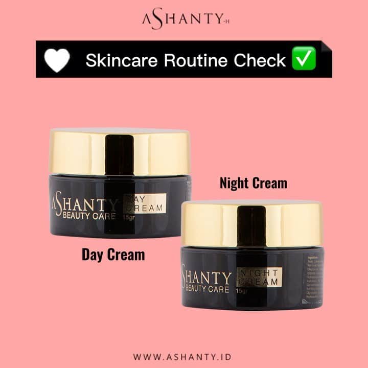 ASHANTY BEAUTY CREAM OFFICIALのインスタグラム：「SKINCARE CHECK ✅  Untuk kamu yang memiliki jenis kulit wajah kombinasi, kering ataupun berminyak dan diatas 21 tahun kamu wajib banget pakai produk skincare yang sudah mengandung anti aging. Dan Ashanty Beauty Cream Anti Aging Series adalah salah satu jenis skincare yang wajib kamu gunakan. Selain untuk menjaga kulit wajah agar tetap sehat, terawat dan ternutrisi anti aging cream series by @ashantyid juga mampu membuat wajah lebih cerah dan berkilau. Dan pastinya dengan fungsi utama untuk melawan atau menunda timbulnya tanda penuaan dini pada kulit wajah. Yuuk mulai rutin merawat wajah menggunakan skincare terpercaya seperti skincare by @ashantyid 🖤  _____________________________ Informasi dan pemesanan  Ashanty Beauty Cream Chat Via WA : WA: 081293823950 WA: 081287388885 WA: 087778489900 WA: 085781140354 ⚡️ Fast Respons Click Link On Bio Instagram @ashantyid ❣️ ______________________________ #ashantybeautycream #creamashanty #skincareashanty #skincare #skincareartis #skincarelokal #creamwajah #creamperawatanwajah #obatjerawat #jerawat #kosmetik #krimwajah #creamwajah #whiteningcream #ashantyid #ashanty」
