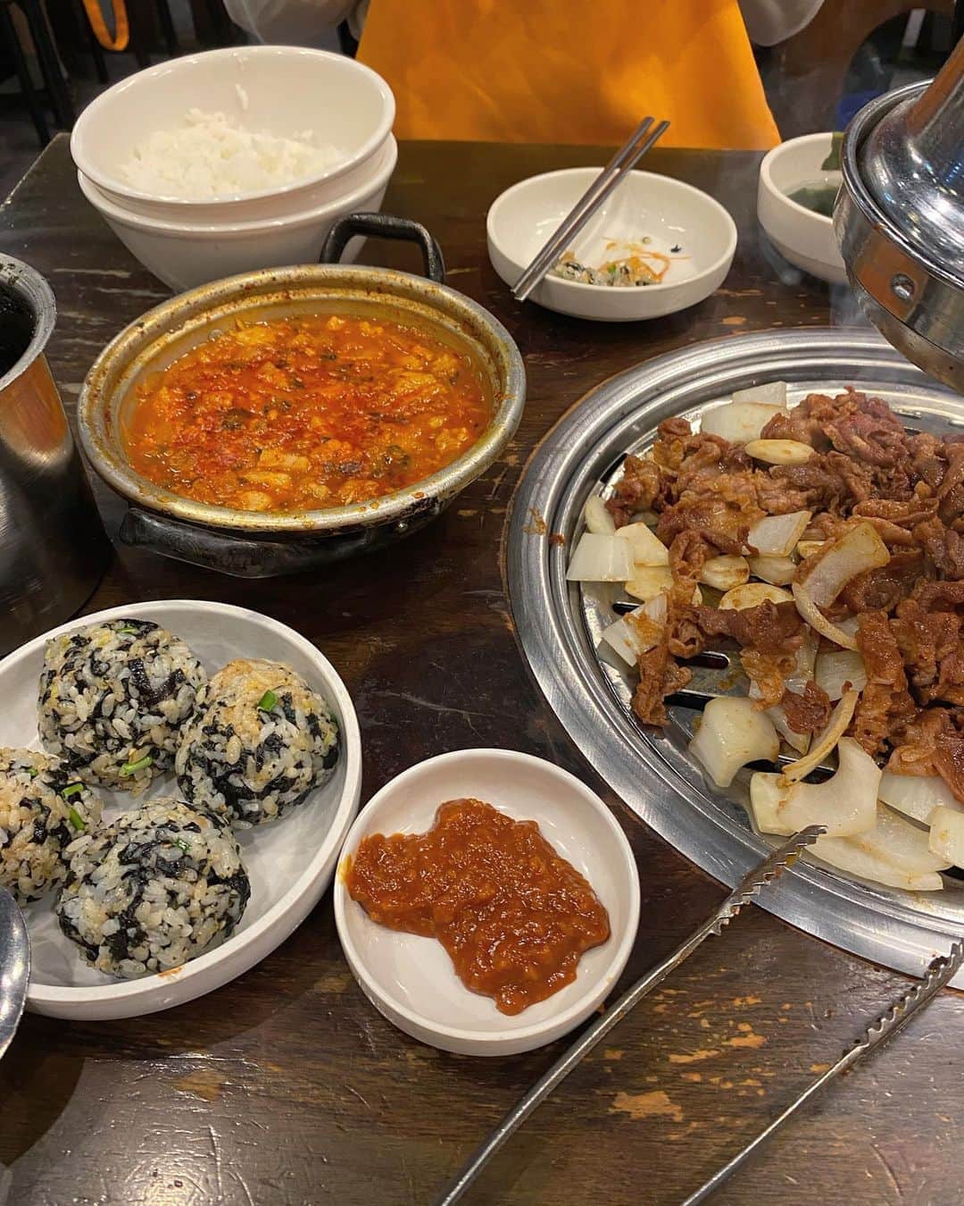 MOMOEのグルメインスタ