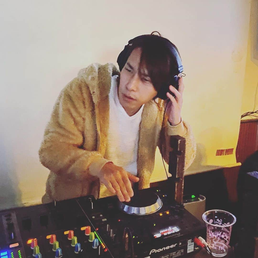 谷本貴義のインスタグラム：「久々にまわしてきた♪ #八王子 #gluck #アニソンdjバー #アニソン #ロボ石丸 #谷本貴義」