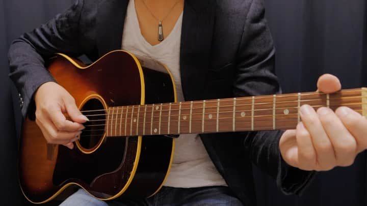 松井祐貴のインスタグラム：「またね。 -Original song-﻿ From 3rd Album『Passage of Time』﻿ TAB→https://www.mymusicsheet.com/YMusicOffice﻿ YouTube→https://www.youtube.com/c/YukiMatsuiOfficial﻿ ﻿ ♪﻿ ♪﻿ ♪﻿ ﻿ #yukimatsui #松井祐貴 #fingerstyle #fingerstyleguitar #fingerpicking #acoustic #acousticguitar #pickariff @pickariff #guitarsdaily @guitarsdaily #guitarstagram @guitarstagram #solosection #guitarsarebetter @guitarsarebetter #talentedmusicians #lickwars @lickwars #riffwars  @riffwars #riffwarsacoustic #pickupmusic #acousticartists #musicians #guitarplayer #instaguitar #Daddario #DaddarioStrings #gibson #LG1」