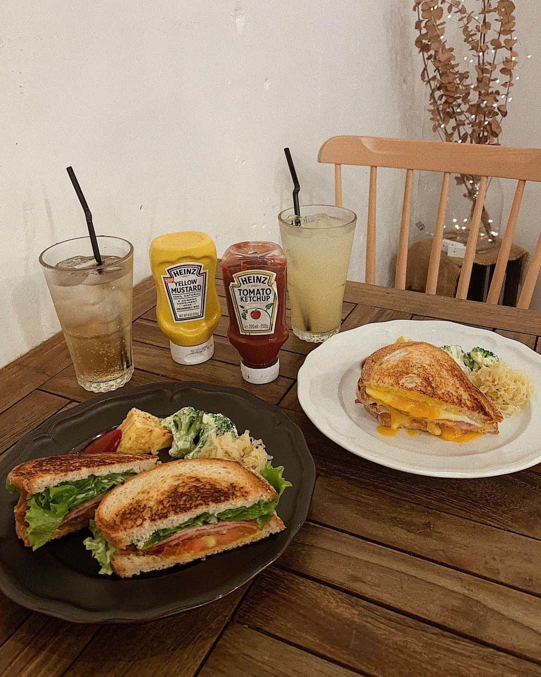 草野春香のグルメインスタ