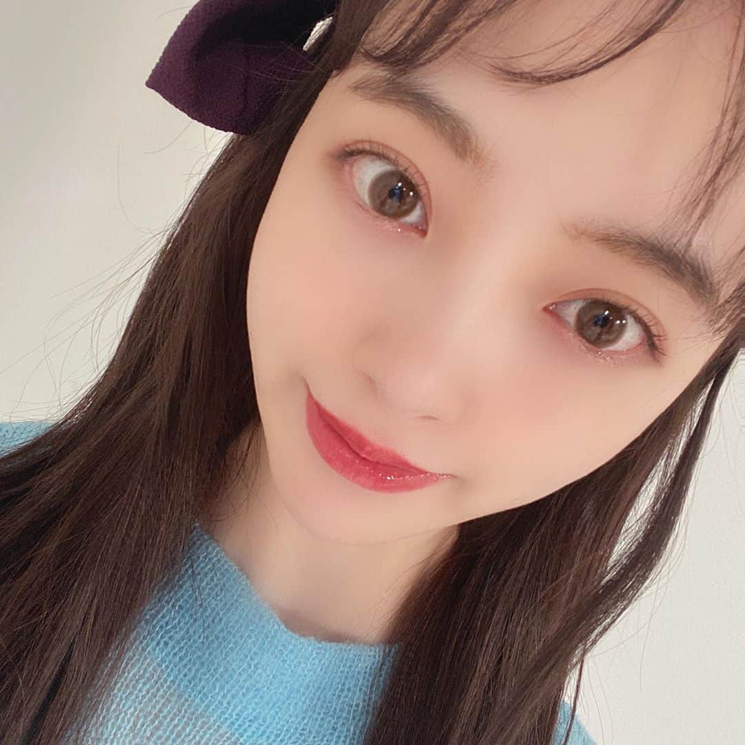 堀未央奈さんのインスタグラム写真 - (堀未央奈Instagram)「🍑🤍  𝕡𝕚𝕟𝕜 lip 🦩  詳しくは2つ前の投稿をみてね~  #ちゅるちゅるリップ #乃木坂46 #堀未央奈」11月4日 19時43分 - horimiona_official