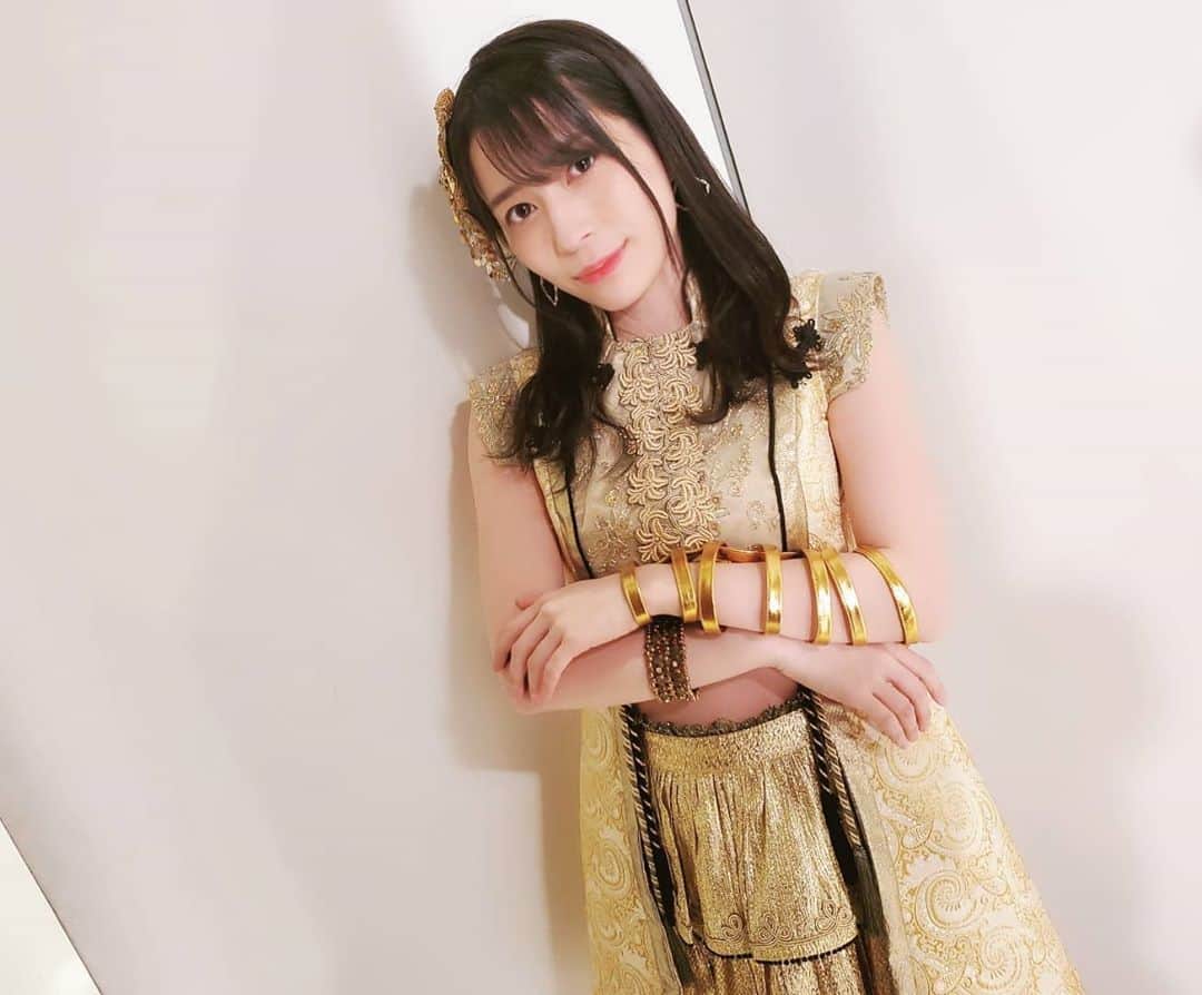 佐々木優佳里さんのインスタグラム写真 - (佐々木優佳里Instagram)「💛  フライングゲットの衣装✨  #AKB48 #フライングゲット #衣装  #きらきら」11月4日 20時13分 - yuka_mocha_roll