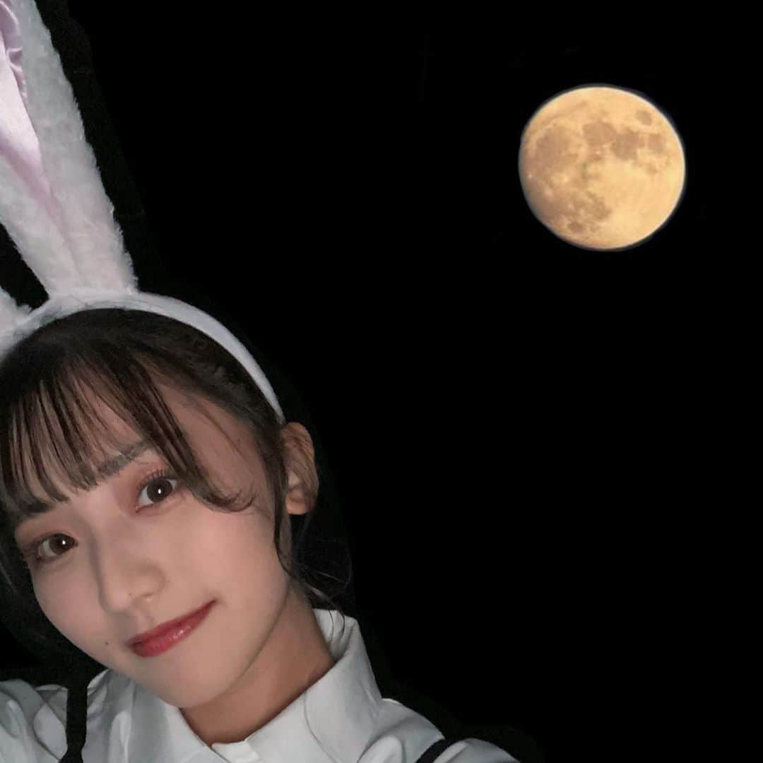 のインスタグラム：「月が綺麗ですね(加工)」