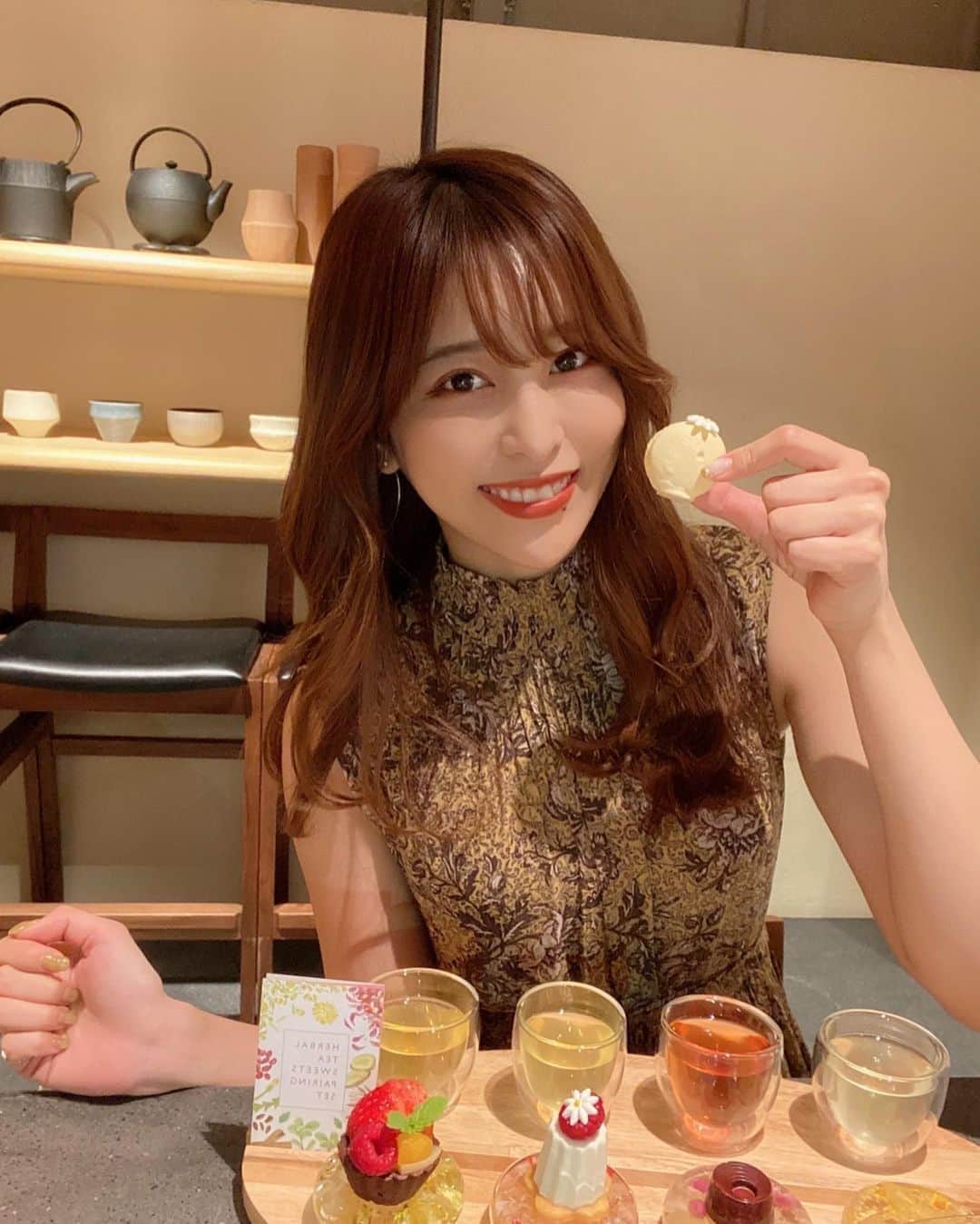 桃衣香帆のグルメインスタ