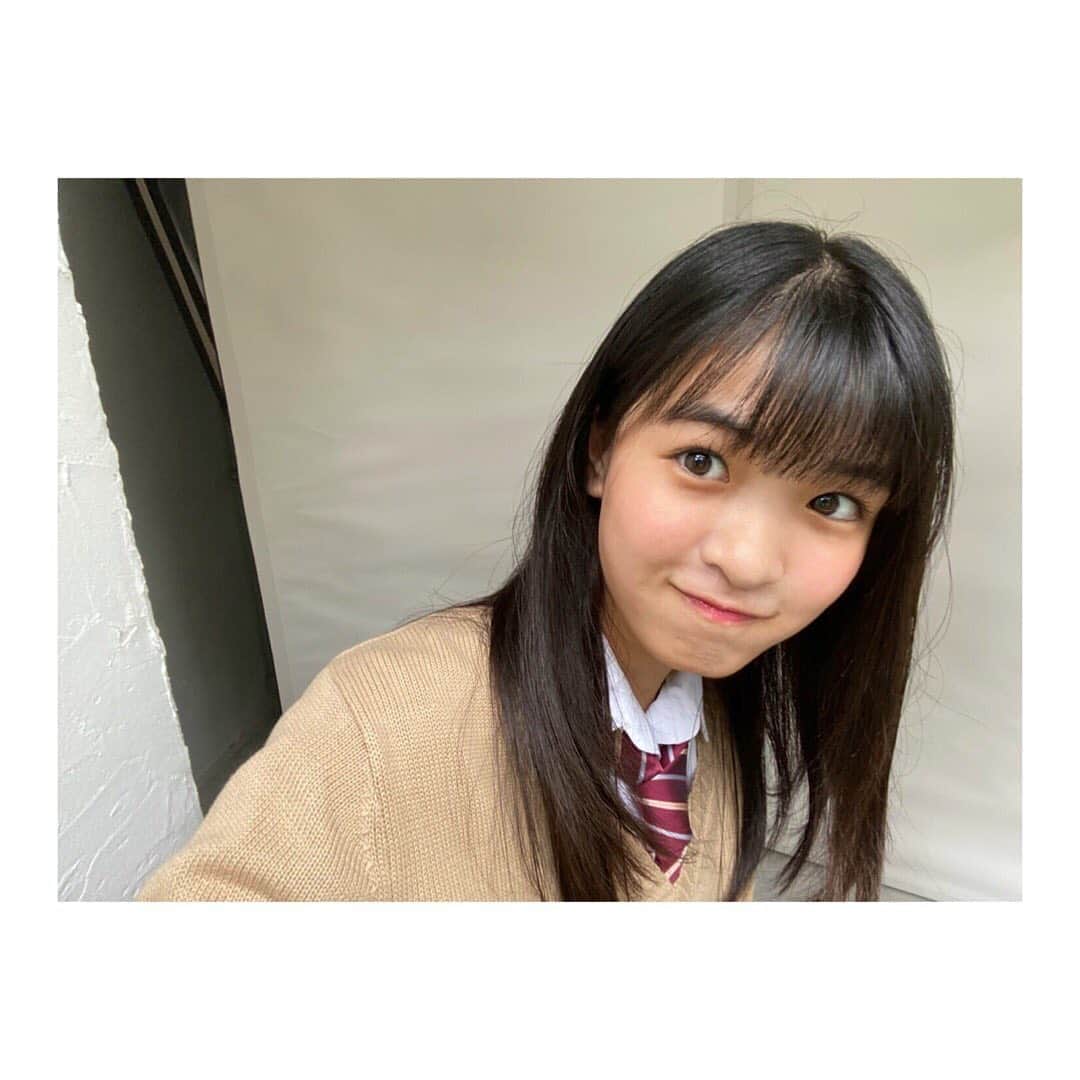 のインスタグラム：「・ 今月号では！ 前髪カット企画があります☺︎ @allys_wajiさんに切って頂きました!!! そしてこの前、プライベートでも髪質改善とカットもしてもらったの〜トゥルトゥルになりました！♡」