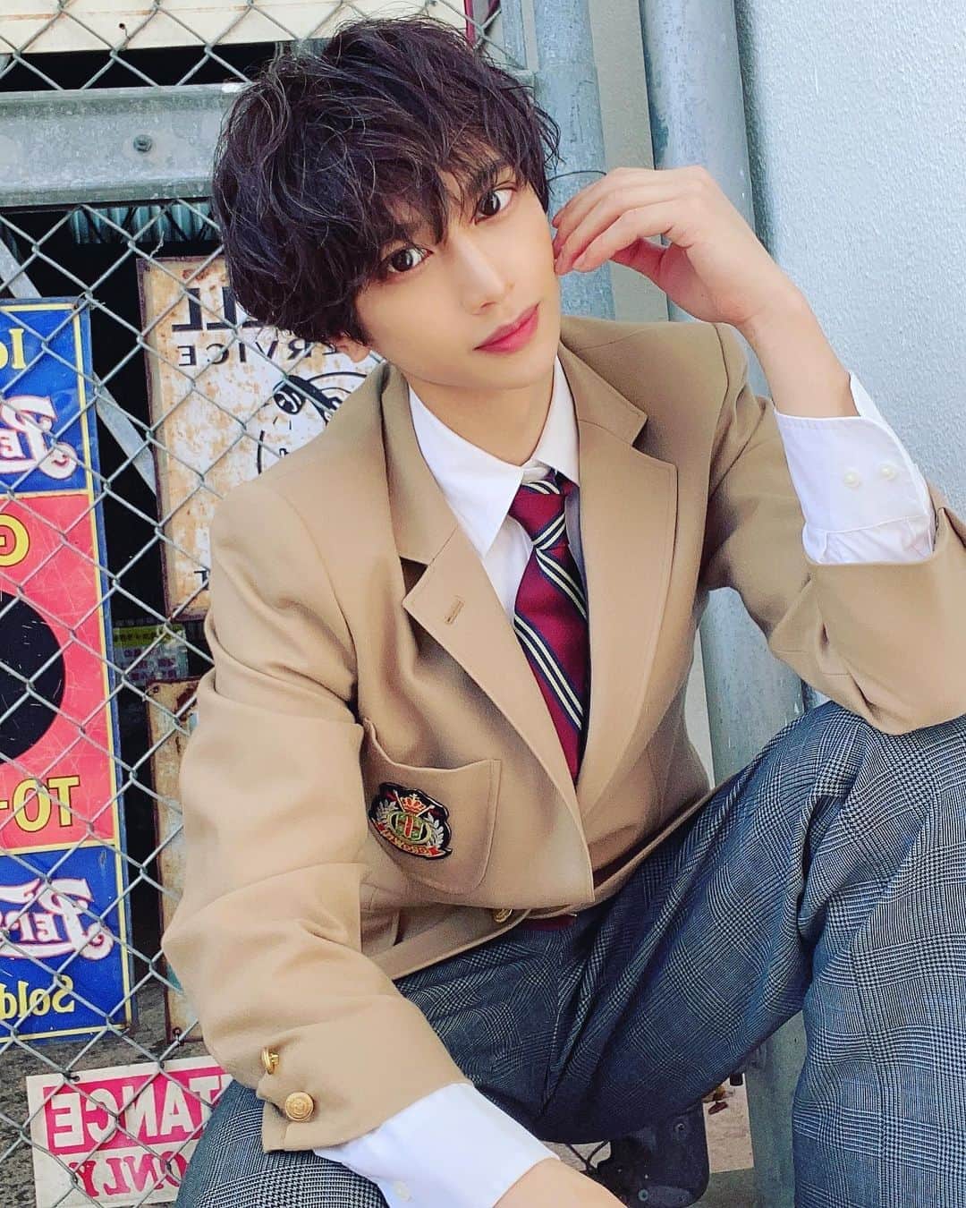 のインスタグラム：「🎡第2弾🎢 #黒髪 #茶髪 #制服 #dk #高校生 #vietnamese #vietnam #followback #instagramers #tweegram #photooftheday  #패션 #메이크업 #뷰티 #20likes #amazing #smile #follow4follow #like4like #look #instalike #igers  #instadaily #instafollow #followme  #instagood #bestoftheday #instacool  #follow #style」