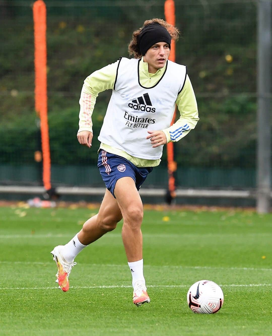 アーセナルFCさんのインスタグラム写真 - (アーセナルFCInstagram)「Back in full training 💪⁠ ⁠ #DavidLuiz #Arsenal #AFC #Brazil #COYG」11月4日 21時30分 - arsenal