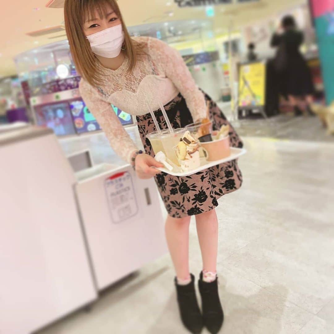 松浦麻里奈のインスタグラム